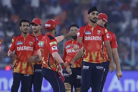 टीम वर्क की ताकत! पंजाब किंग्स की बेहतरीन जीत का जश्न!