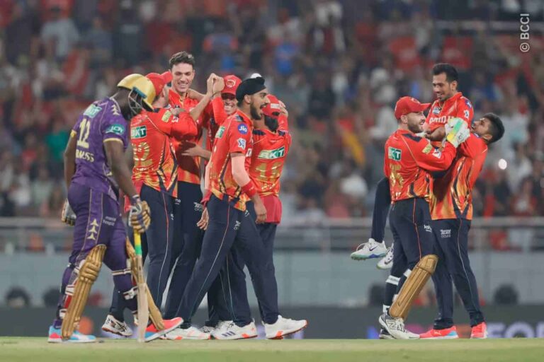 PBKS vs KKR Match Highlights 2025:  پنجاب کینگز نے 111 رنز کا دفاع کرتے ہوئے کے کے آر کو شکست دی