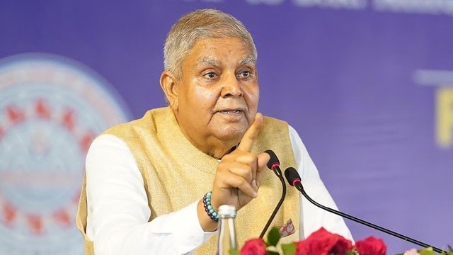 جگدیپ دھنکھڑ کا استعفیٰ: صحت کے مسائل کی وجہ سے بڑا فیصلہ