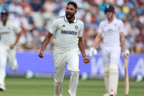 محمد سیراج کی شاندار باؤلنگ: انڈیا بمقابلہ انگلینڈ ٹیسٹ میچ میں سنسنی خیز مقابلہ